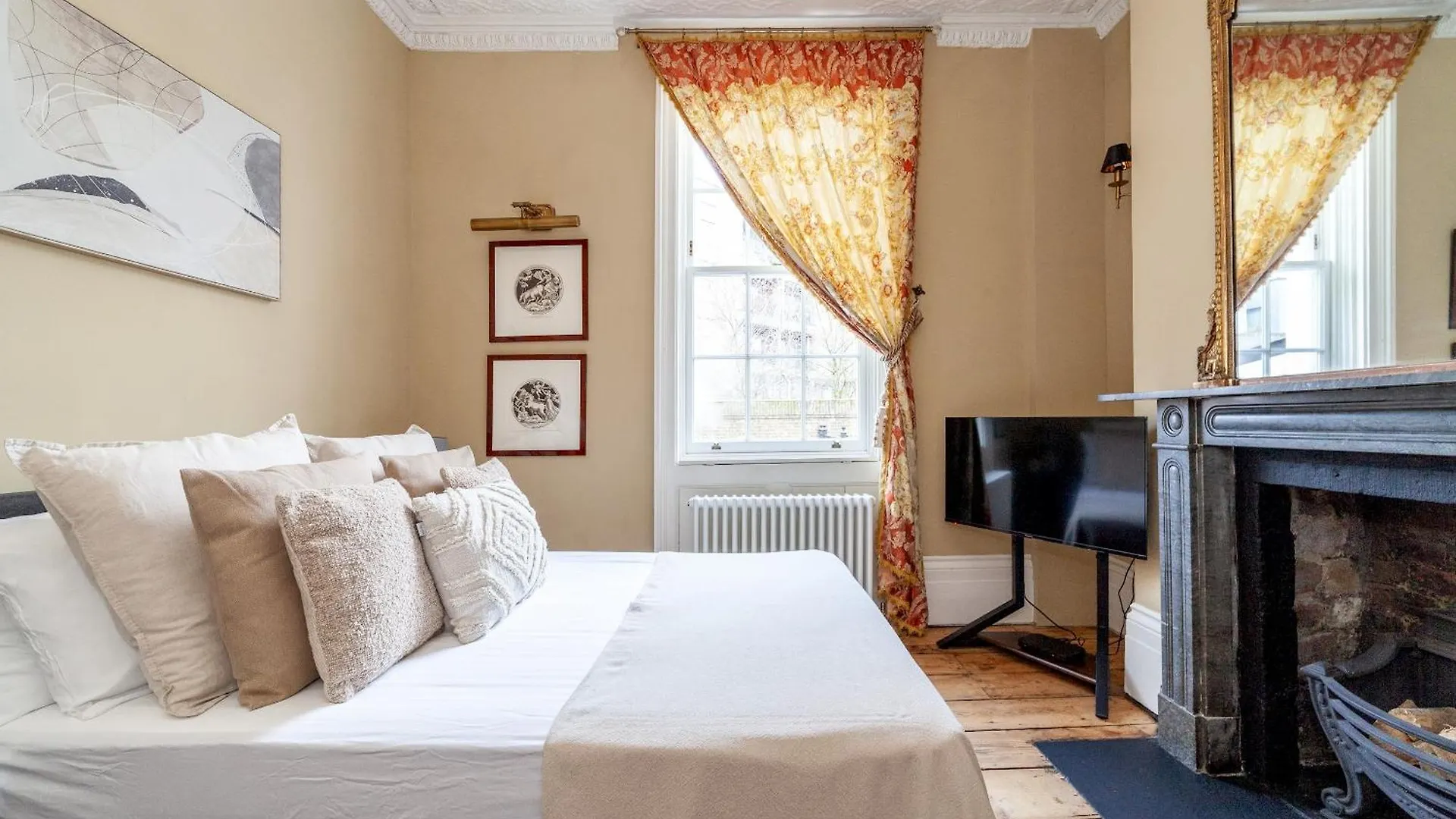 The New Cross Premier Rooms London