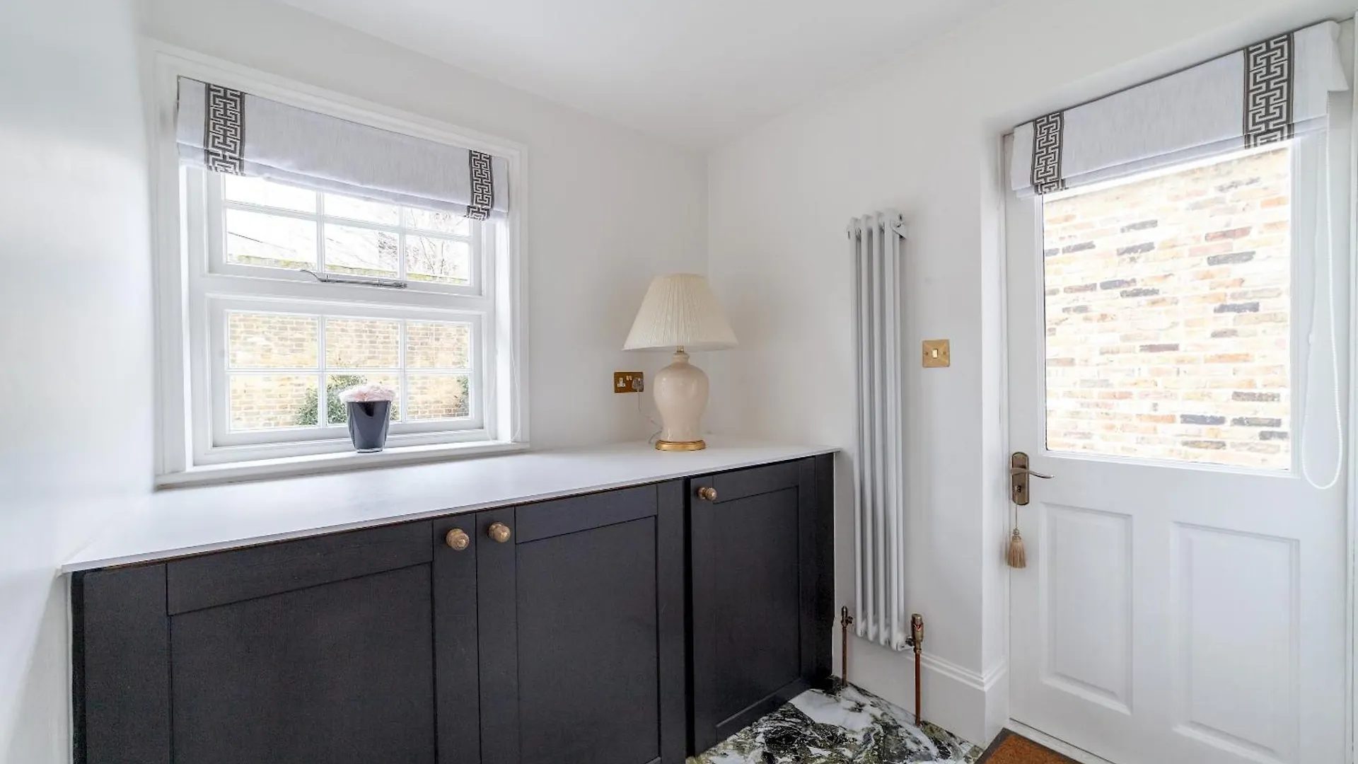 The New Cross Premier Rooms London Apartment