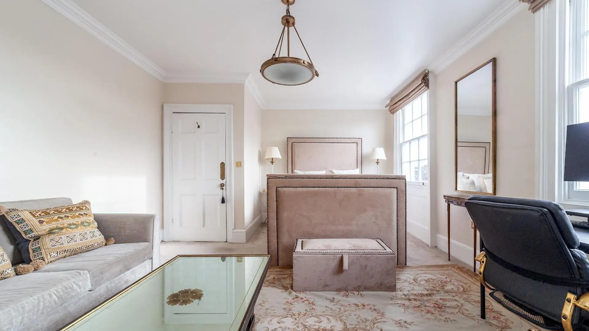 The New Cross Premier Rooms London