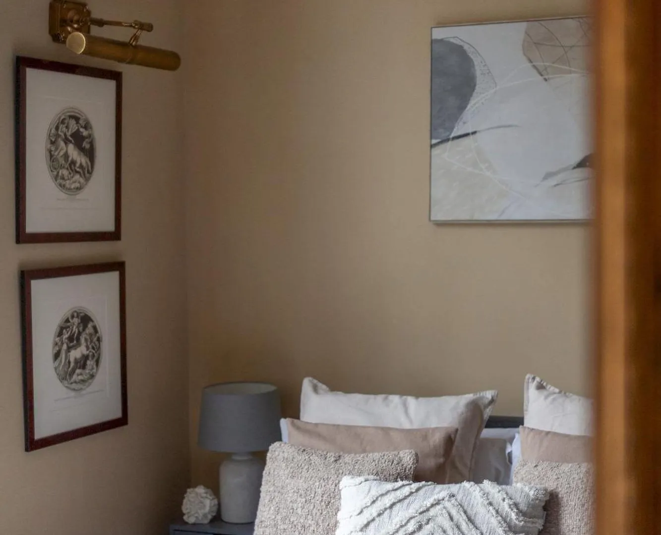 The New Cross Premier Rooms London United Kingdom